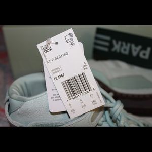 Ivy Park forum mid, size 8.5